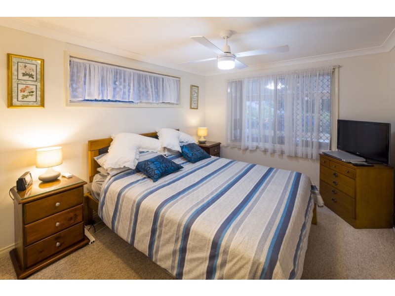 35 Crystal Drive, Sapphire Beach NSW 2450