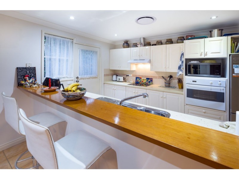 35 Crystal Drive, Sapphire Beach NSW 2450