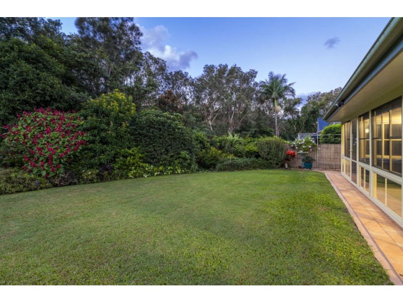 35 Crystal Drive, Sapphire Beach NSW 2450