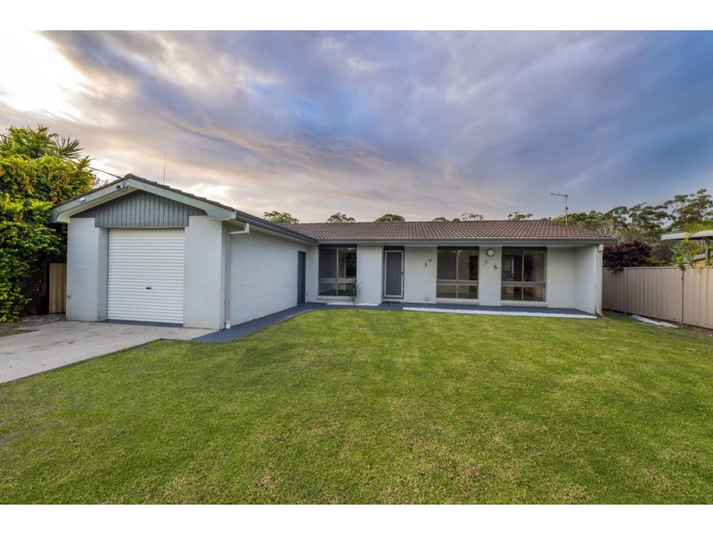 14 Dalgety Street, Woolgoolga NSW 2456