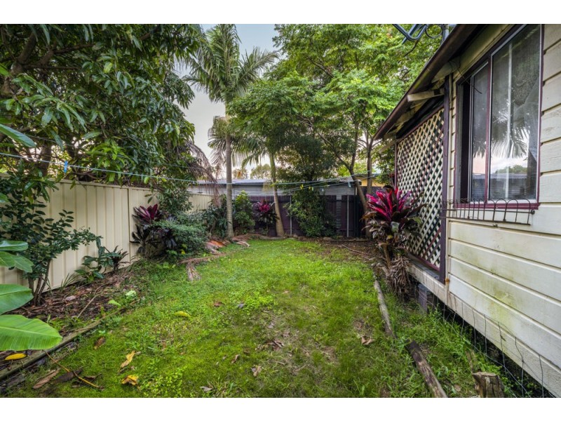 32 Clarence Street, Woolgoolga NSW 2456