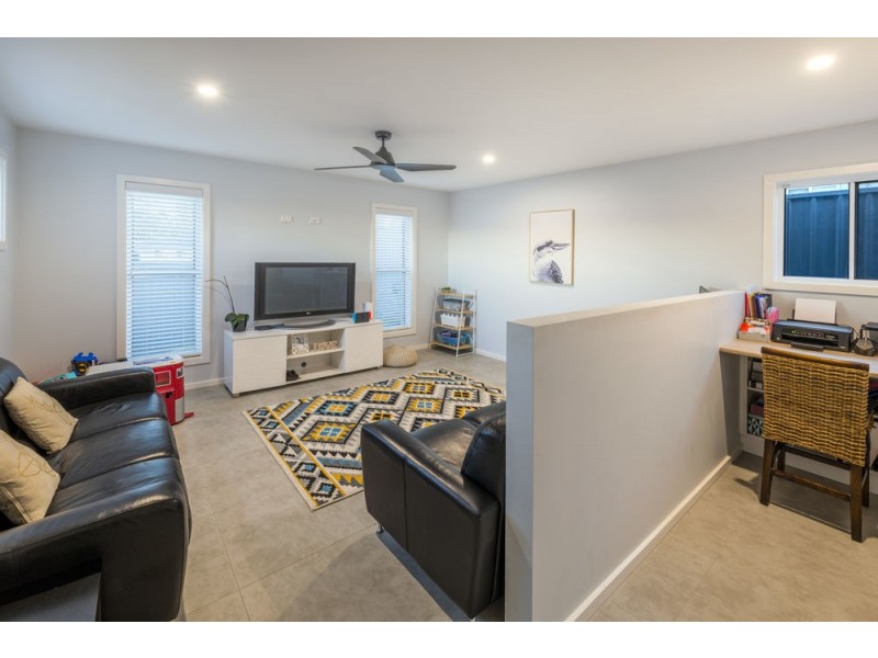 11 Helmsman Close, Safety Beach NSW 2456