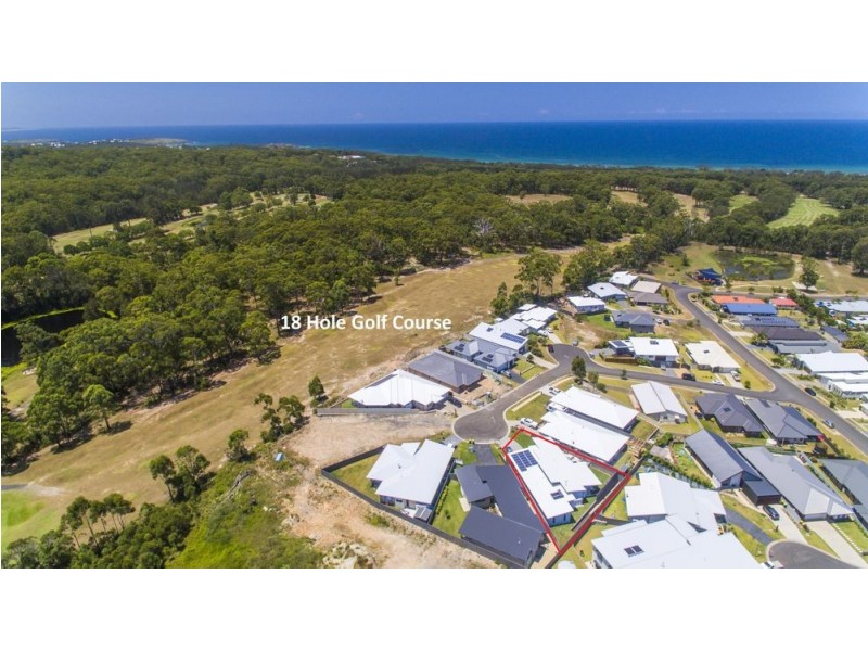 11 Helmsman Close, Safety Beach NSW 2456