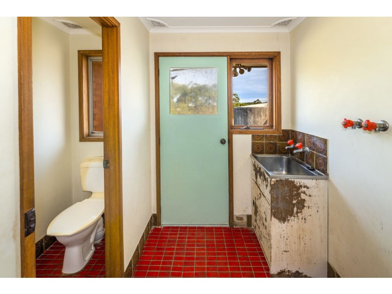 10 Ocean View Road, Arrawarra Headland NSW 2456