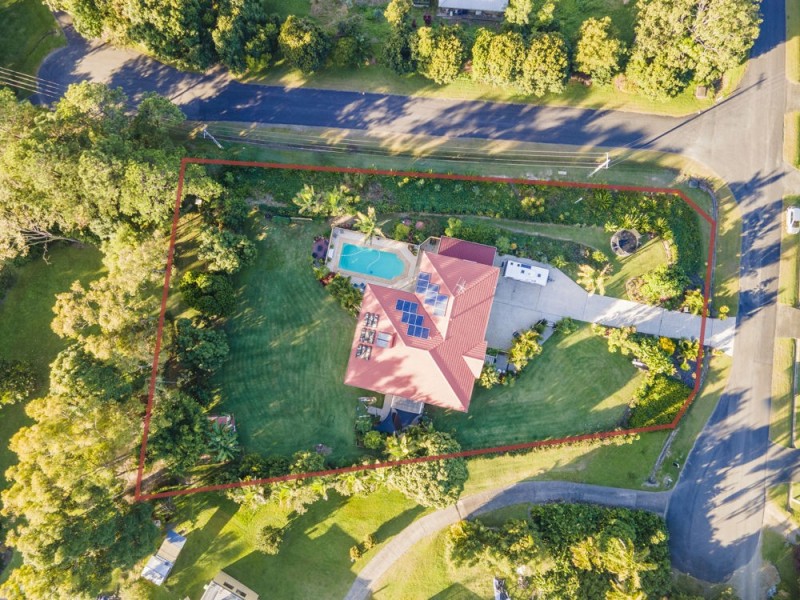 17 Gresham Drive, Woolgoolga NSW 2456