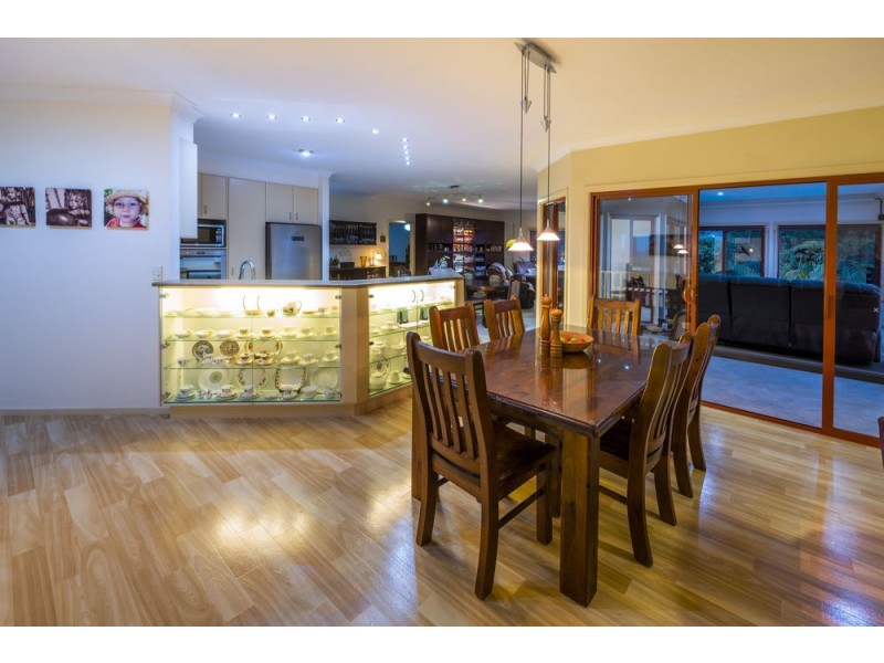 17 Gresham Drive, Woolgoolga NSW 2456