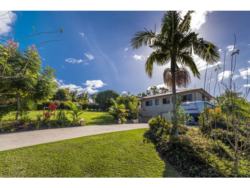 17 Gresham Drive, Woolgoolga NSW 2456