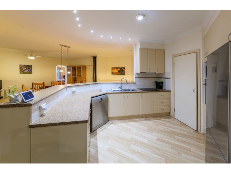 17 Gresham Drive, Woolgoolga NSW 2456
