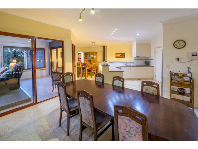 17 Gresham Drive, Woolgoolga NSW 2456