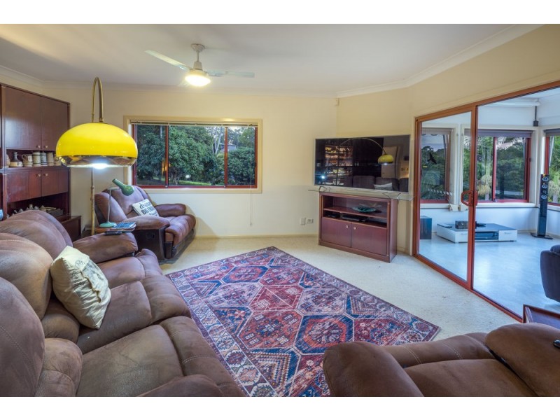 17 Gresham Drive, Woolgoolga NSW 2456