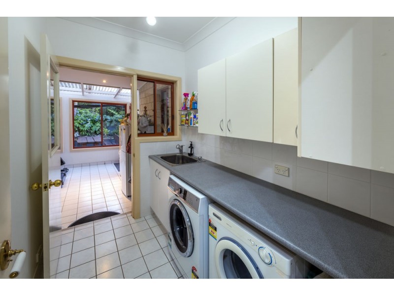 17 Gresham Drive, Woolgoolga NSW 2456