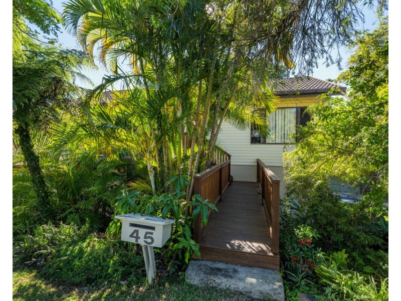 45 Gordon Street, Woolgoolga NSW 2456
