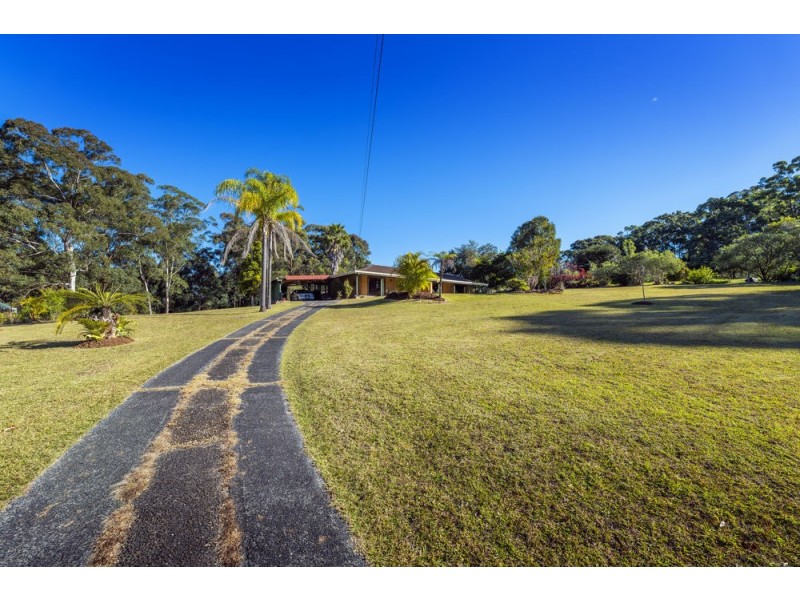 6 Palmer Road, Woolgoolga NSW 2456
