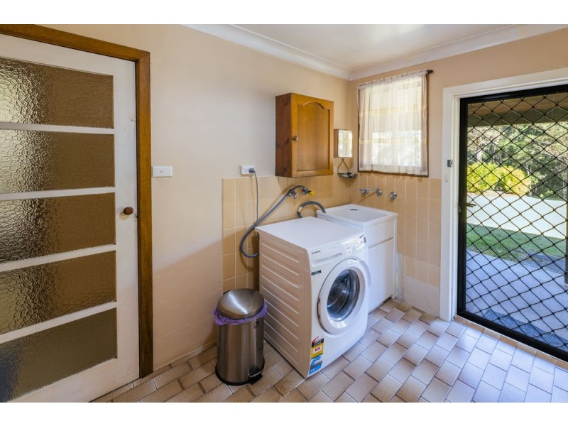 6 Palmer Road, Woolgoolga NSW 2456