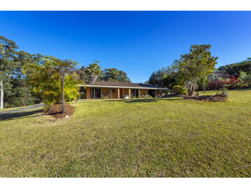 6 Palmer Road, Woolgoolga NSW 2456