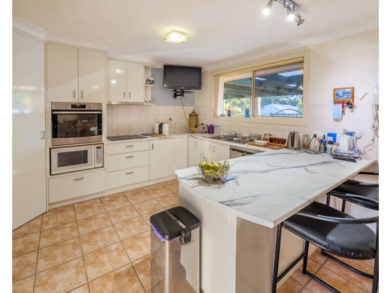 1 Azure Avenue, Emerald Beach NSW 2456