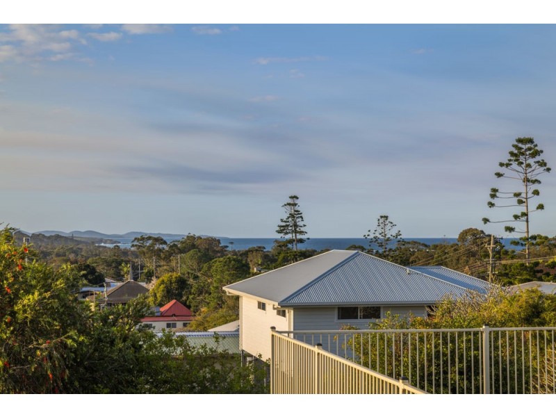 11 High Street, Woolgoolga NSW 2456