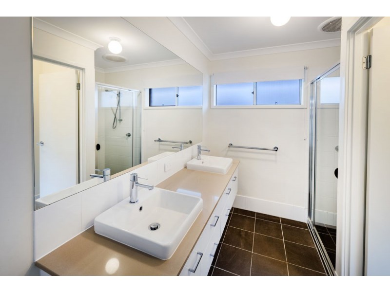 8 Broadwater Street, Sandy Beach NSW 2456