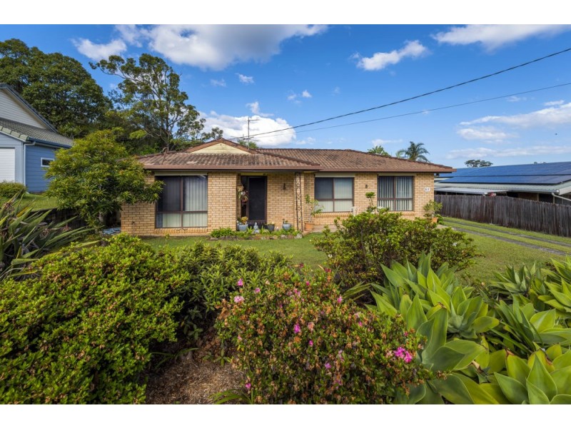 51 Scarborough Street, Woolgoolga NSW 2456