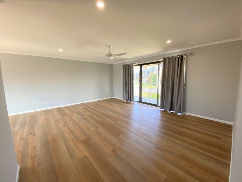 7 Sunset Avenue, Woolgoolga NSW 2456