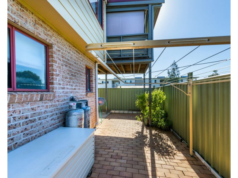 2/27 Trafalgar Street, Woolgoolga NSW 2456