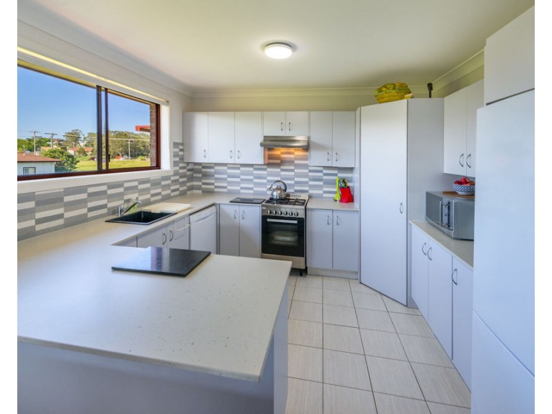 2/27 Trafalgar Street, Woolgoolga NSW 2456
