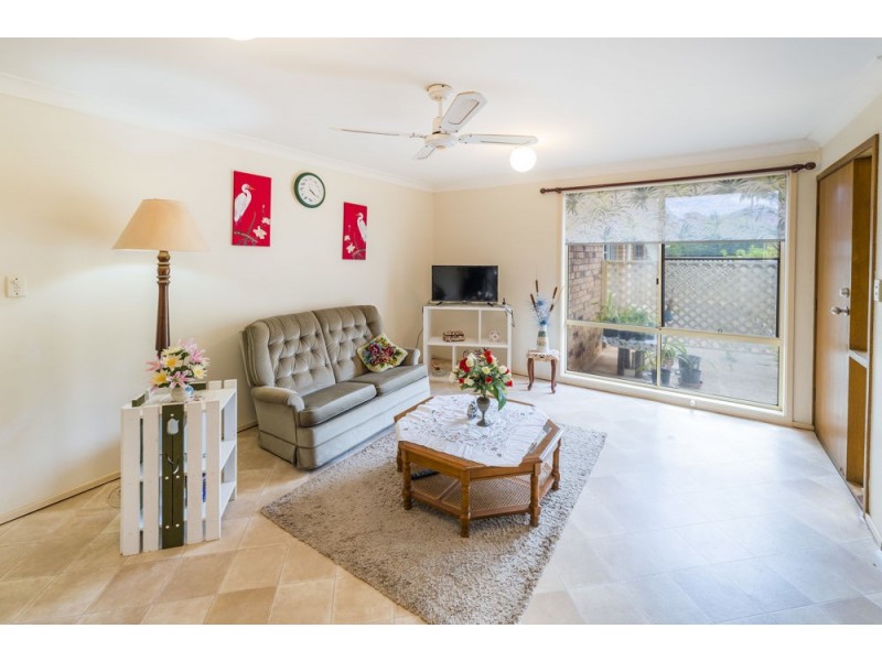 2/12 Parker Close, Woolgoolga NSW 2456