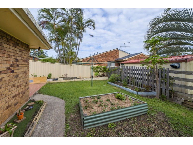 2/12 Parker Close, Woolgoolga NSW 2456