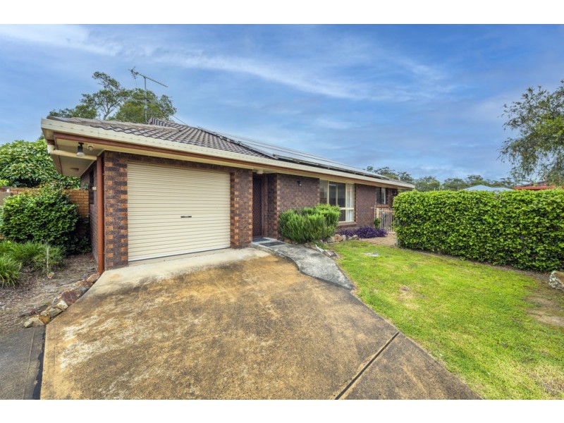 2/27 Knox Street, Woolgoolga NSW 2456