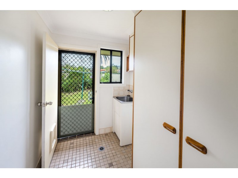 2/27 Knox Street, Woolgoolga NSW 2456