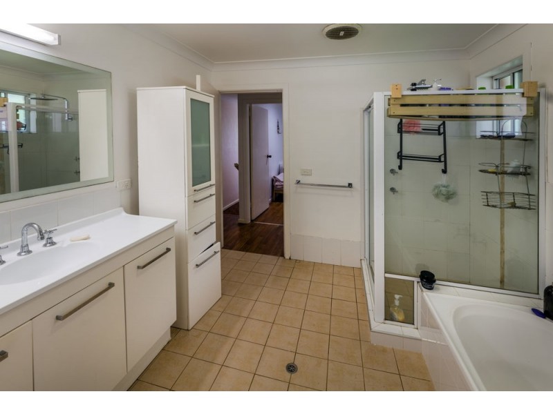 2/5 Pearce Drive, Coffs Harbour NSW 2450