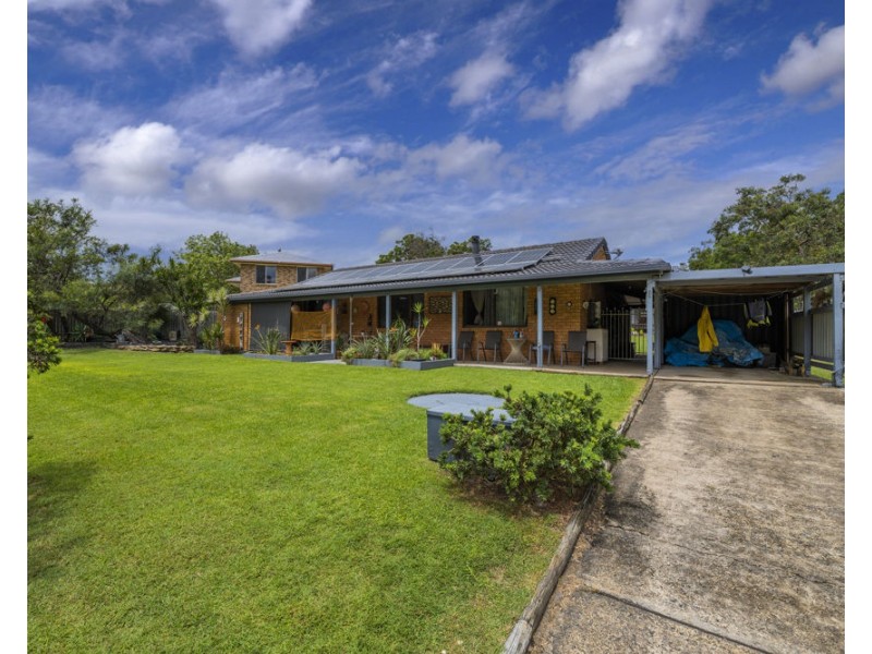 65 Flaherty Street, Red Rock NSW 2456