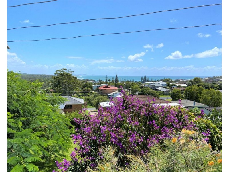 37 High Street, Woolgoolga NSW 2456
