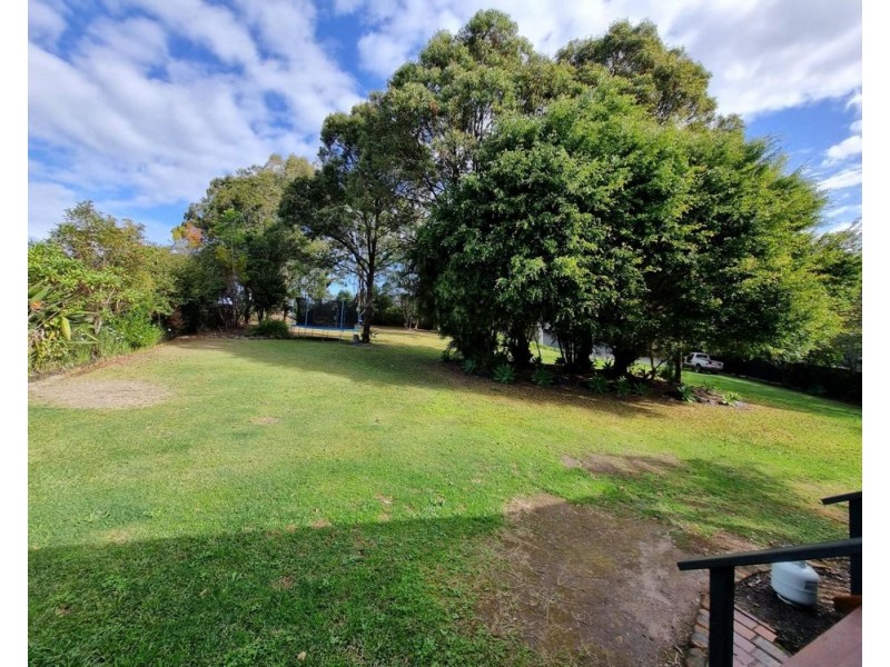 4 Casuarina Court, Sandy Beach NSW 2456