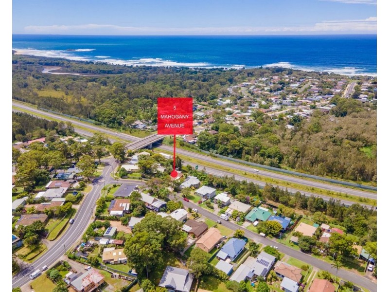 5 Mahogany Avenue, Sandy Beach NSW 2456