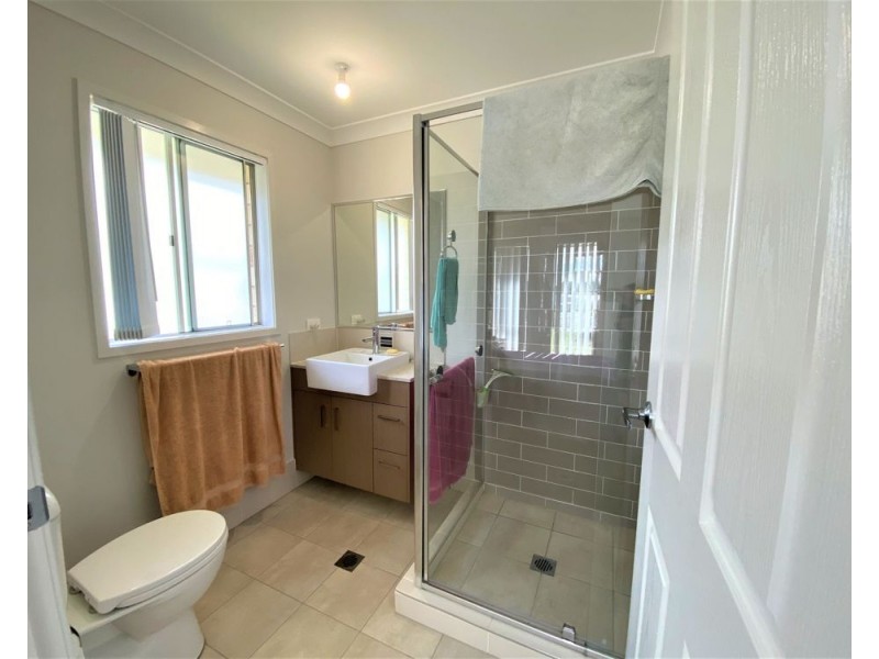 1 Neptune Close, Safety Beach NSW 2456