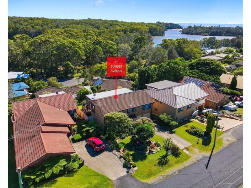 15 Sunset Avenue, Woolgoolga NSW 2456