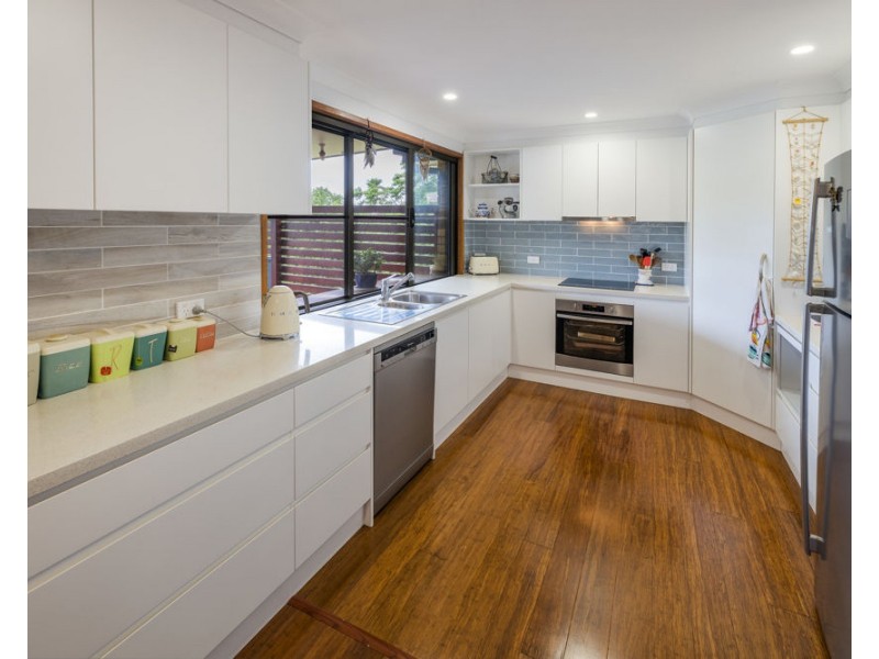 15 Sunset Avenue, Woolgoolga NSW 2456