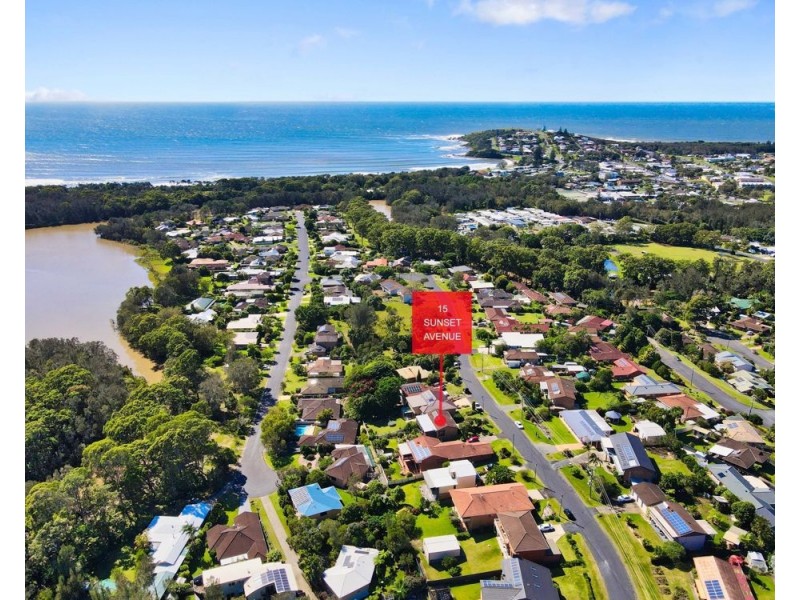 15 Sunset Avenue, Woolgoolga NSW 2456