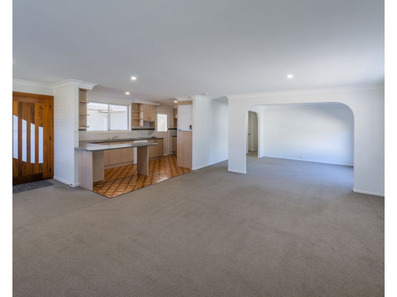 42 Turon Parade, Woolgoolga NSW 2456