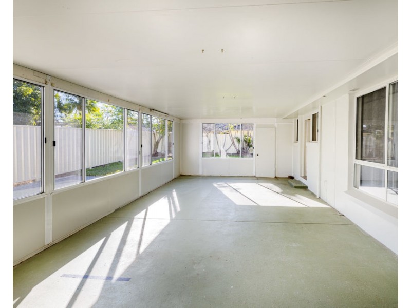 42 Turon Parade, Woolgoolga NSW 2456