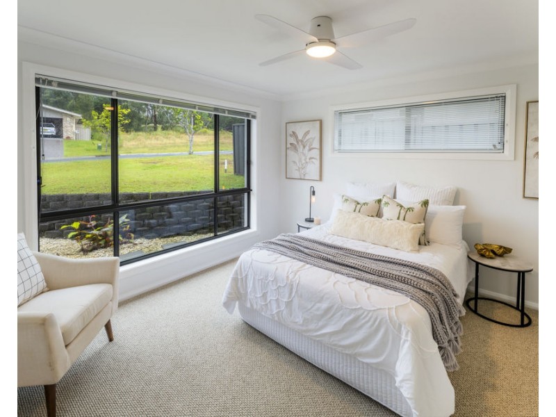 24 Admiralty Drive, Safety Beach NSW 2456