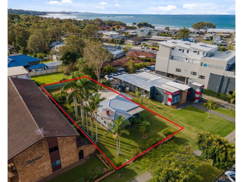 47 Beach Street, Woolgoolga NSW 2456