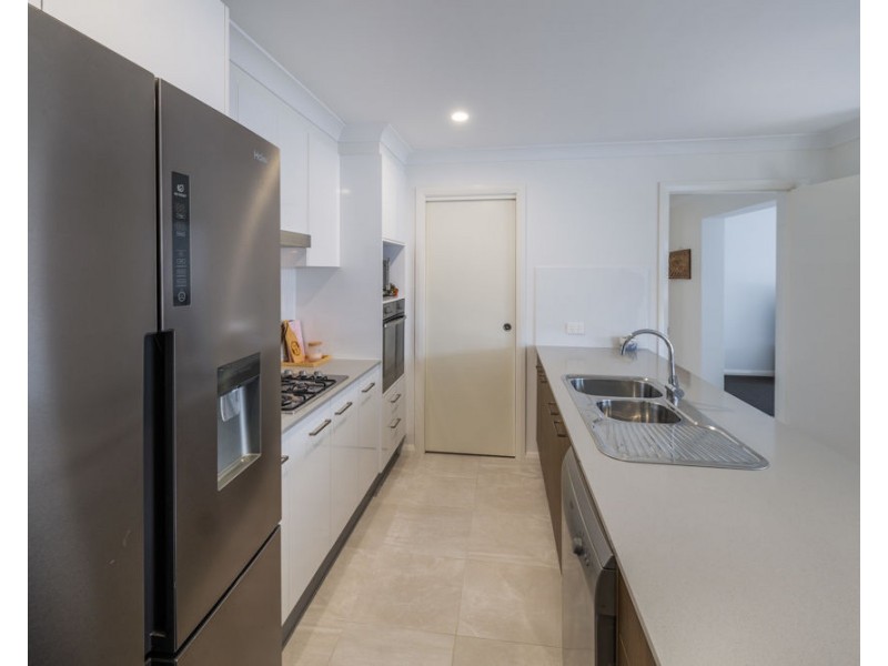 9 Sandcastle Drive, Sandy Beach NSW 2456