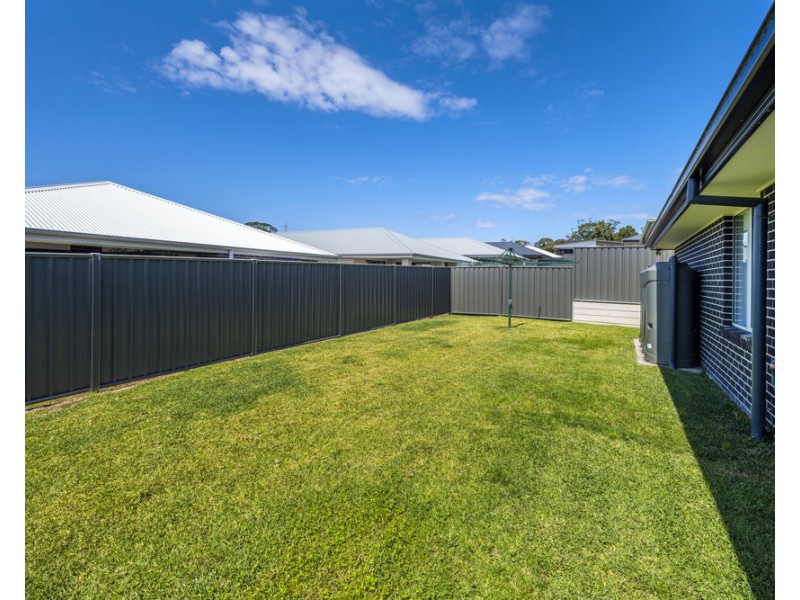 9 Sandcastle Drive, Sandy Beach NSW 2456