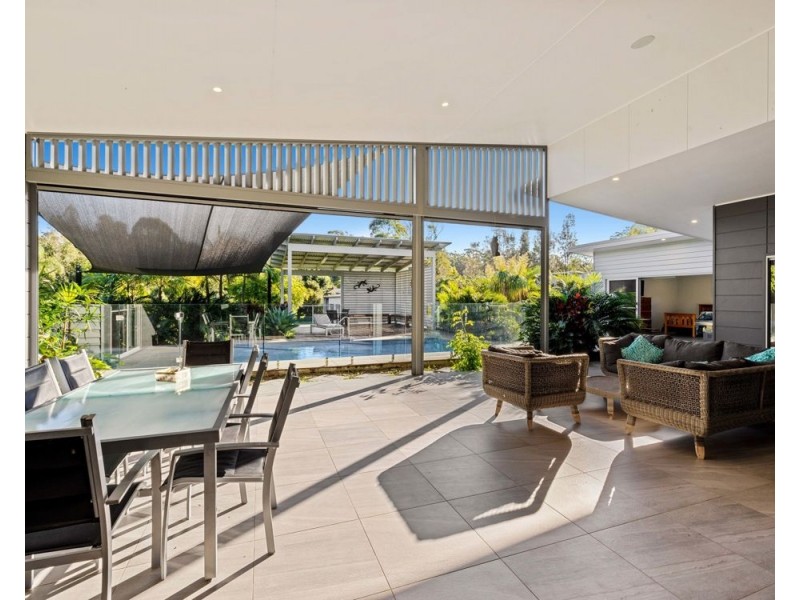 15 Topaz Drive, Emerald Beach NSW 2456