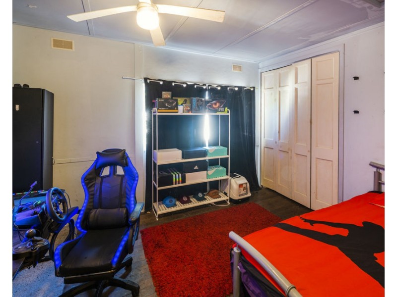 13 Mackay Street, Woolgoolga NSW 2456