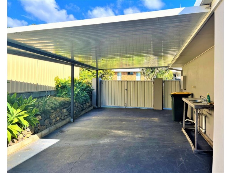 1 Waverider Cove, Safety Beach NSW 2456