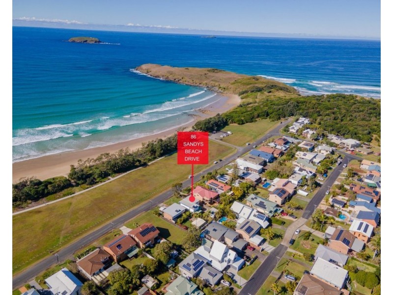 86 Sandys Beach Drive, Sandy Beach NSW 2456