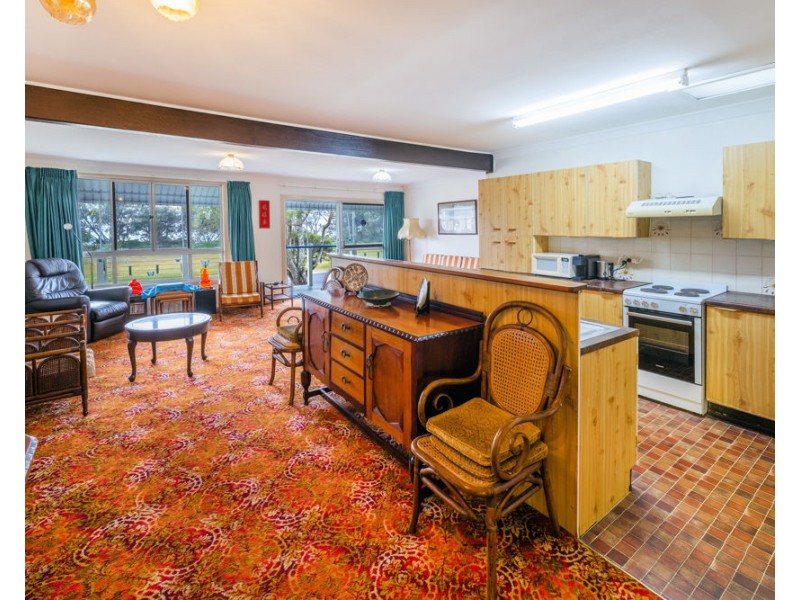 86 Sandys Beach Drive, Sandy Beach NSW 2456